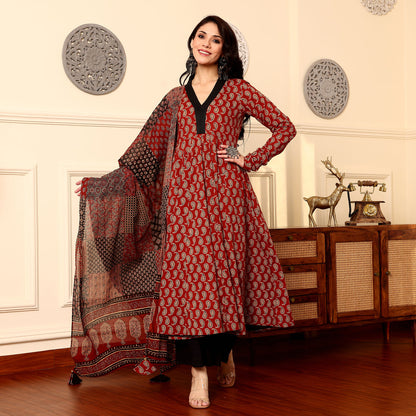 Kamya Cotton Printed set