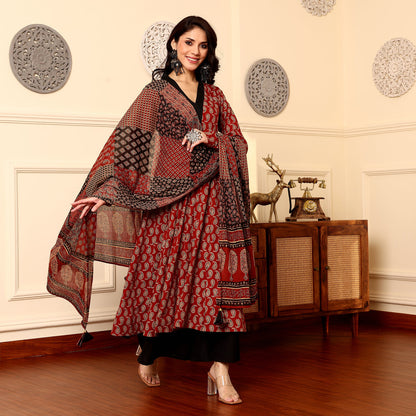 Kamya Cotton Printed set