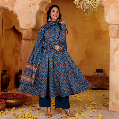 Pranali Cotton Set