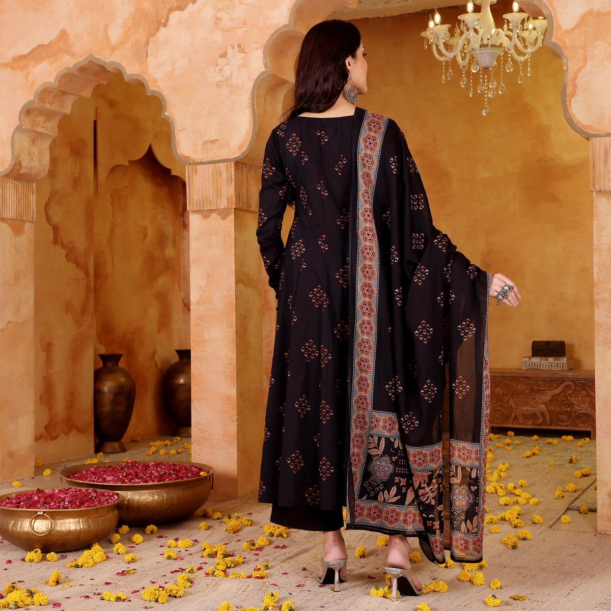 Divyana Cotton Set