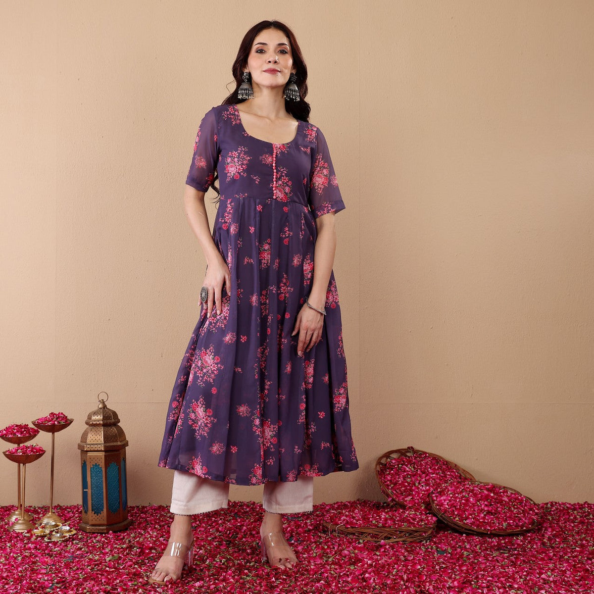 Avina Georgette Kalidaar Kurta