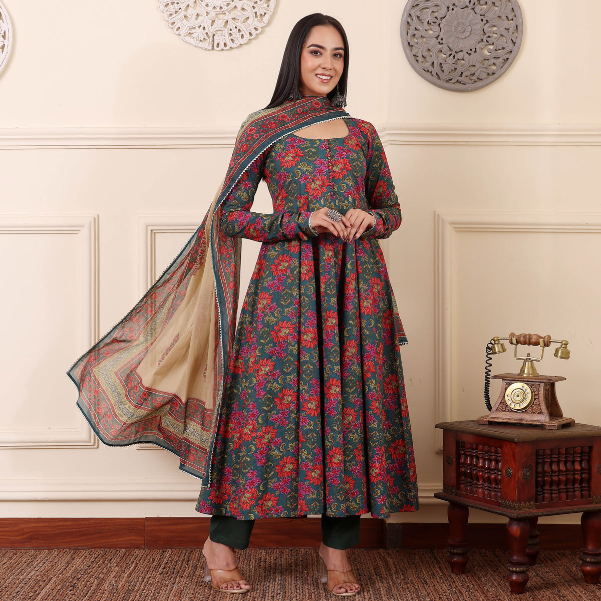Praniti Cotton Set