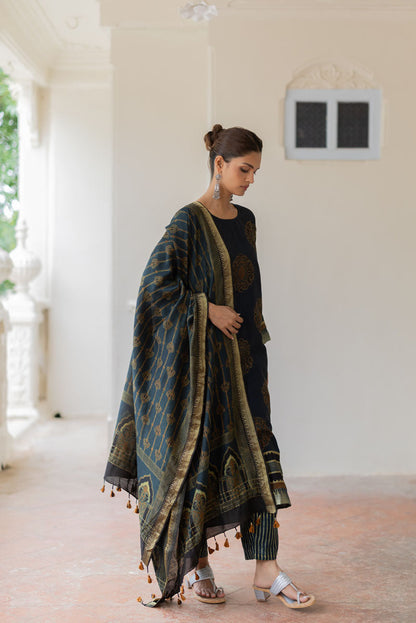 Chanderi Silk Kurta Set of 3 - Ruman Bagh 06