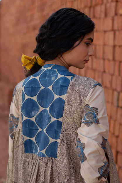 Amra Side Pleat Kurta - Indigo
