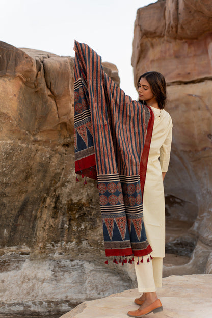 Set of 3 - Kurta, Dupatta & Pants - Swa 07