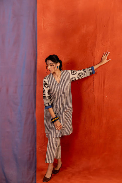 Set of 2 - Kurta & Pants - Asa 16