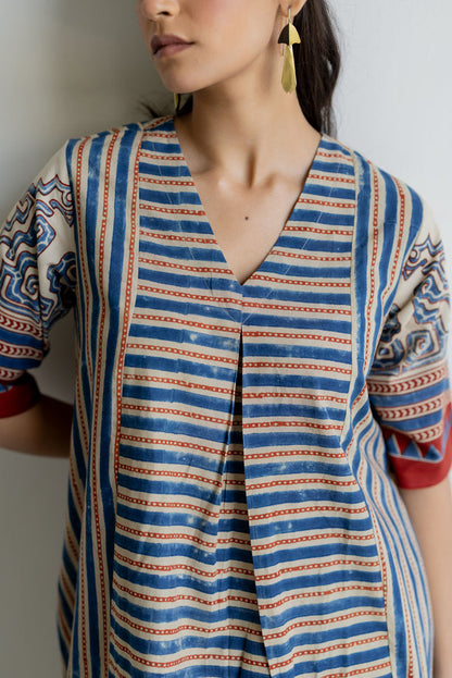 V Neck Panelled Kurta - Vaya