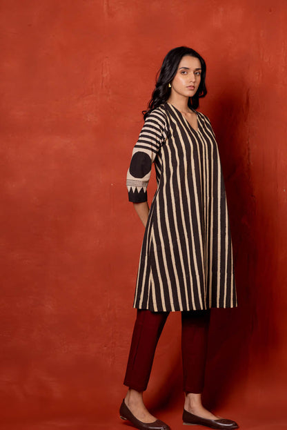 V Neck A-Line Kurta - Aheli