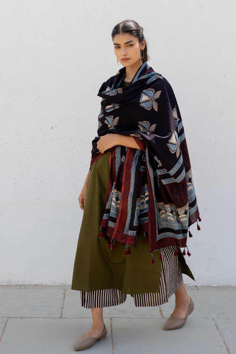Set of 3 - Kurta, Dupatta & Culotte - Adira 07