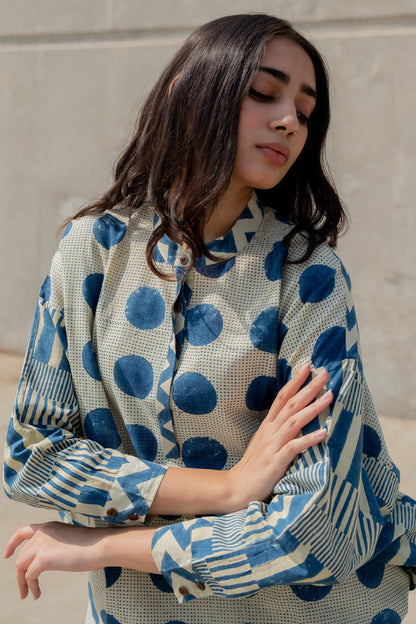 Freesize Anti-fit Top - Indigo Polka