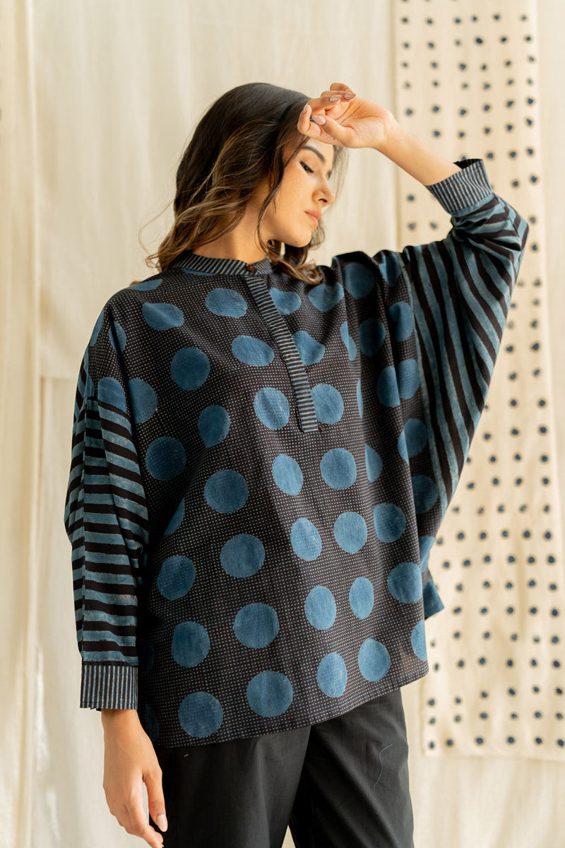 Freesize Anti-fit Top - Black & Indigo Stripes