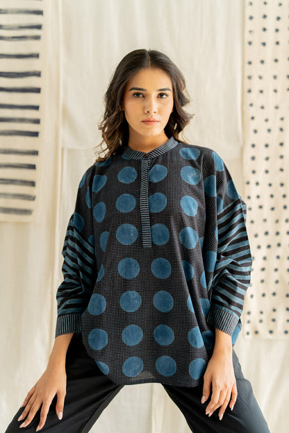 Freesize Anti-fit Top - Black & Indigo Stripes