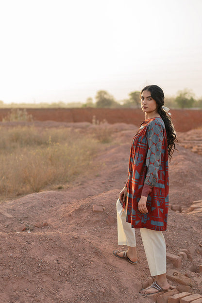 Short Navi Pintuck Kurta - Red