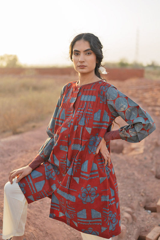 Short Navi Pintuck Kurta - Red