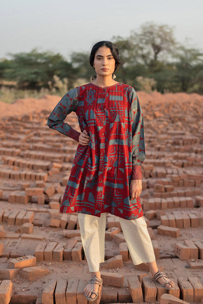 Short Navi Pintuck Kurta - Red