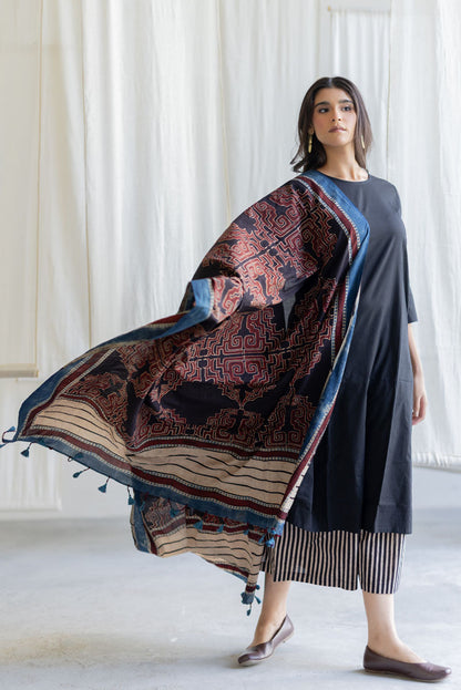 Set of 3 - Kurta, Culottes & Dupatta - Mrida 20