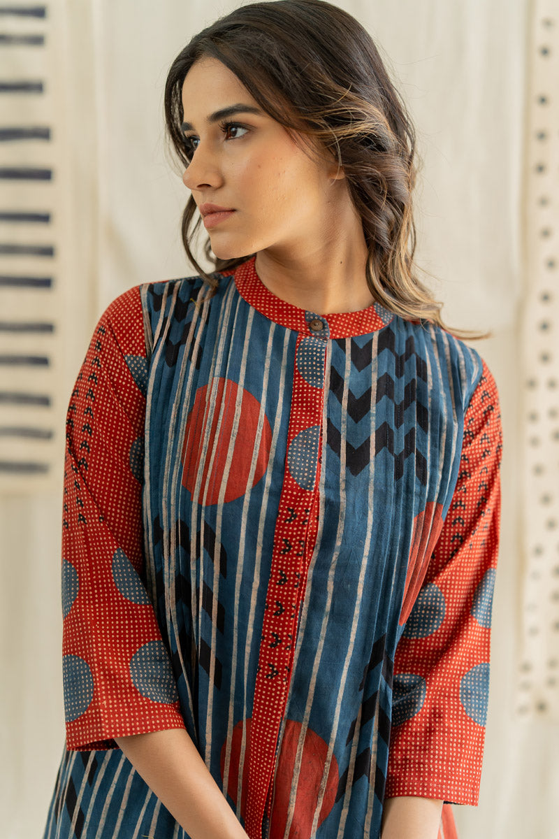 Pintuck Kurta - Playful Geometry Indigo