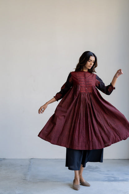 Amra Side Pleat Kurta - Yana